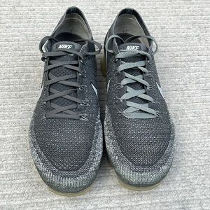 Nike Vapormax size 11 gray